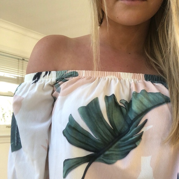 WHITE FOX BOUTIQUE OFF THE SHOULDER PALM LEAF - Picture 5 of 5